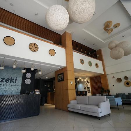 Mazeki Addis Boutique Hotel Exterior photo