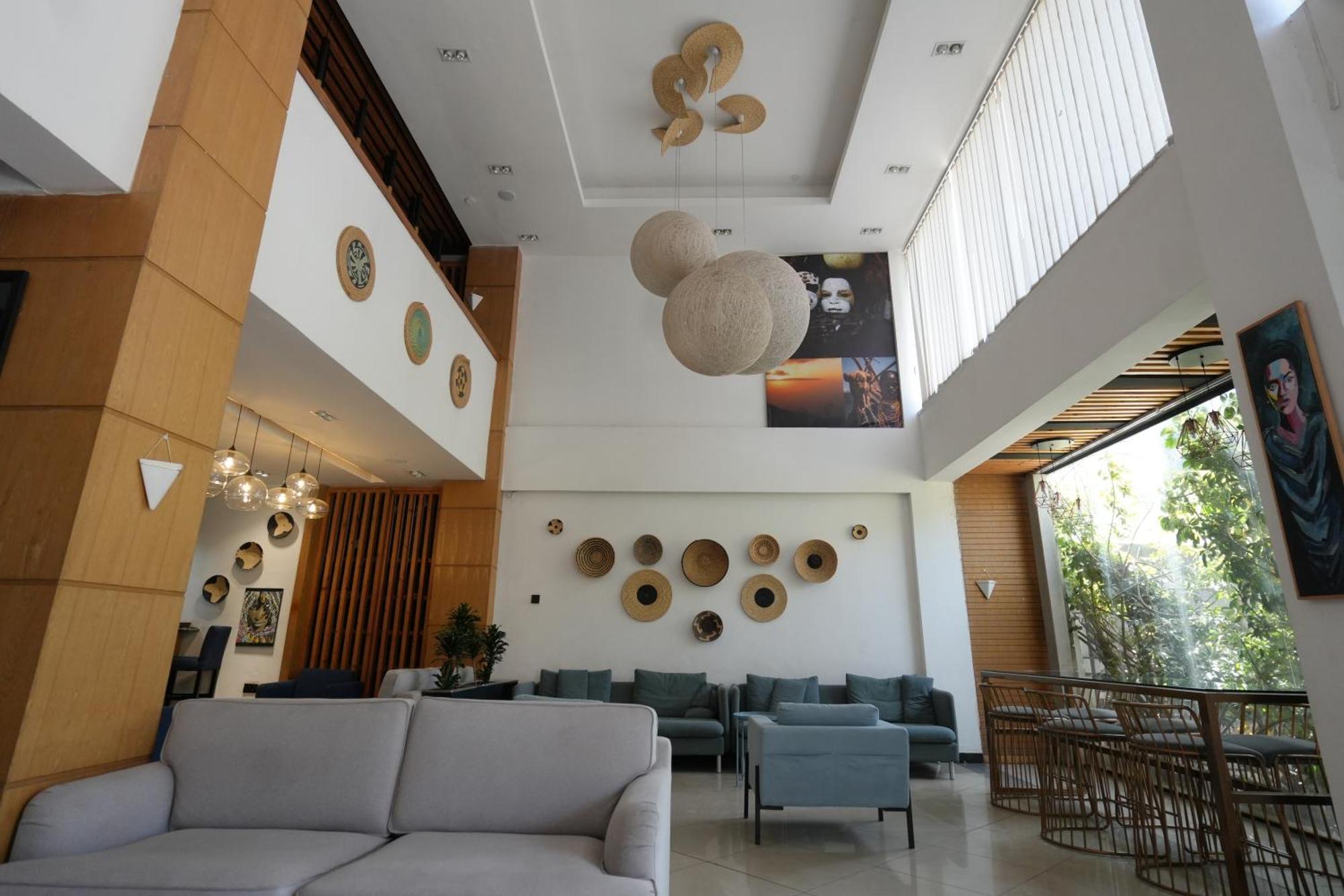 Mazeki Addis Boutique Hotel Exterior photo