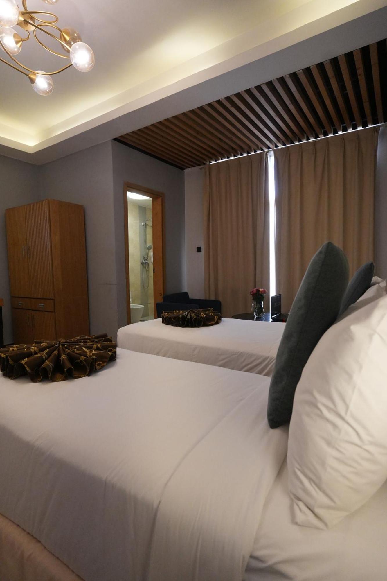 Mazeki Addis Boutique Hotel Exterior photo