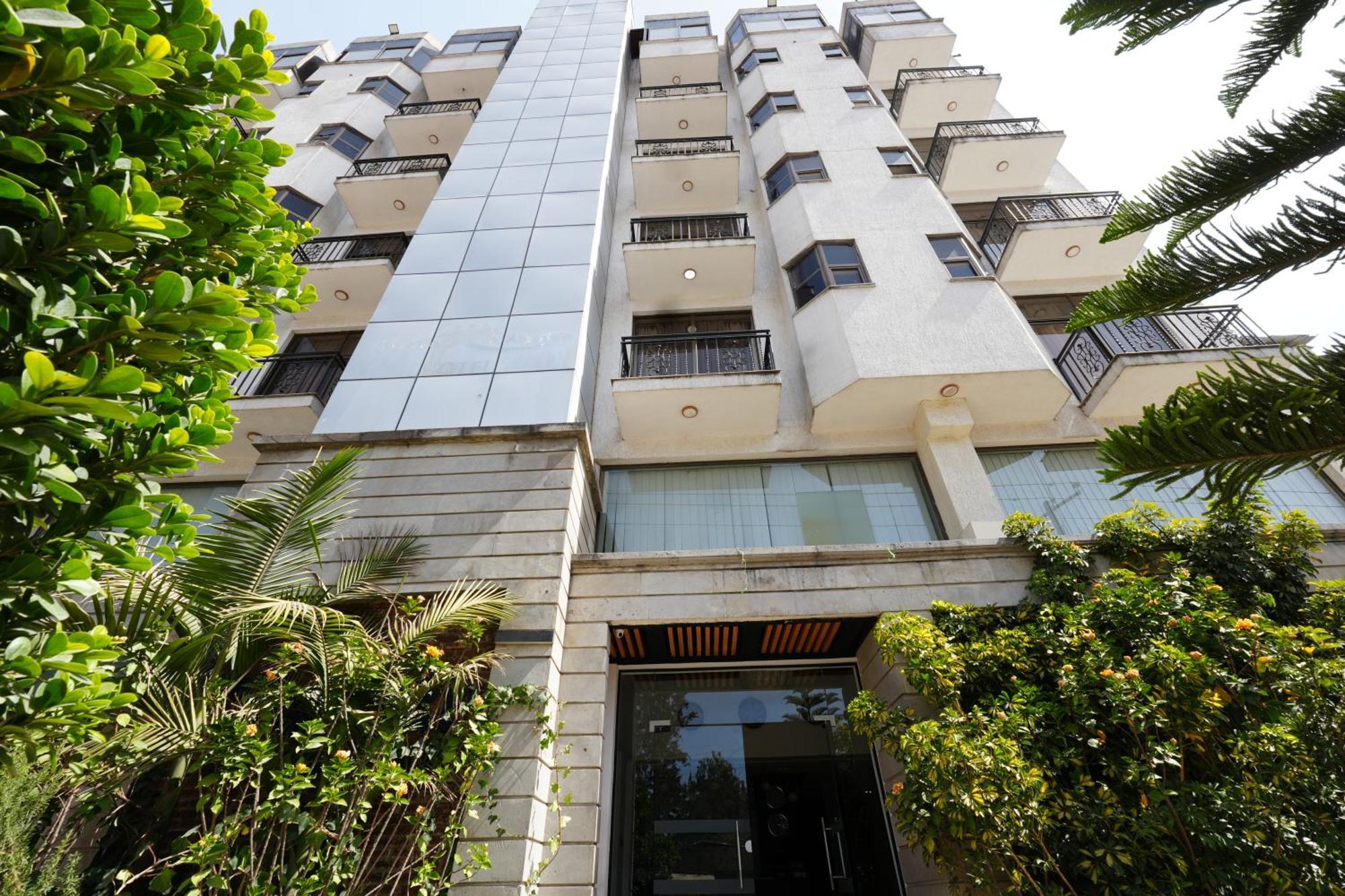 Mazeki Addis Boutique Hotel Exterior photo