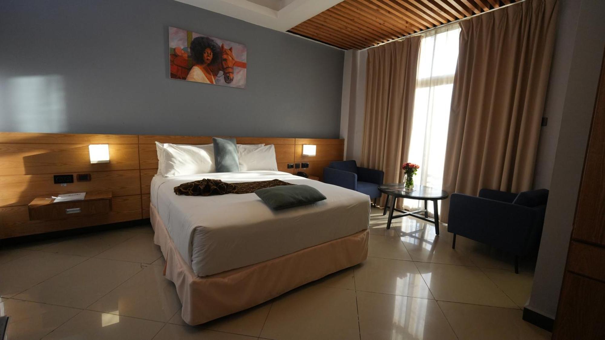 Mazeki Addis Boutique Hotel Exterior photo